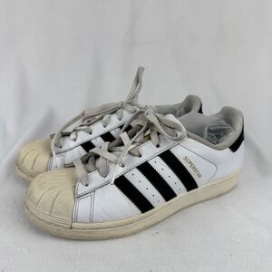 Adidas Superstar White Black Stripe Casual Sneakers‎ Women's Size 7